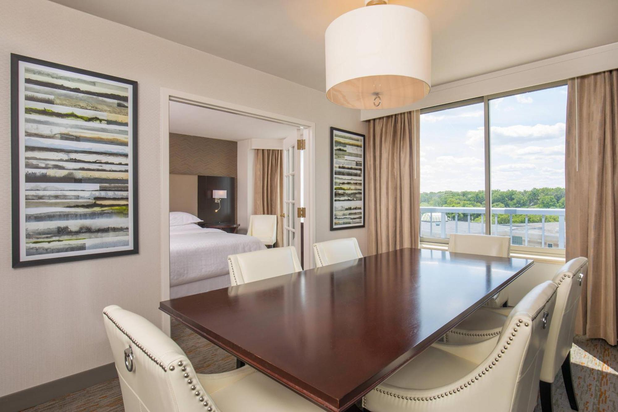 Sheraton Suites Chicago Elk Grove Елк Гроув Вилидж Екстериор снимка