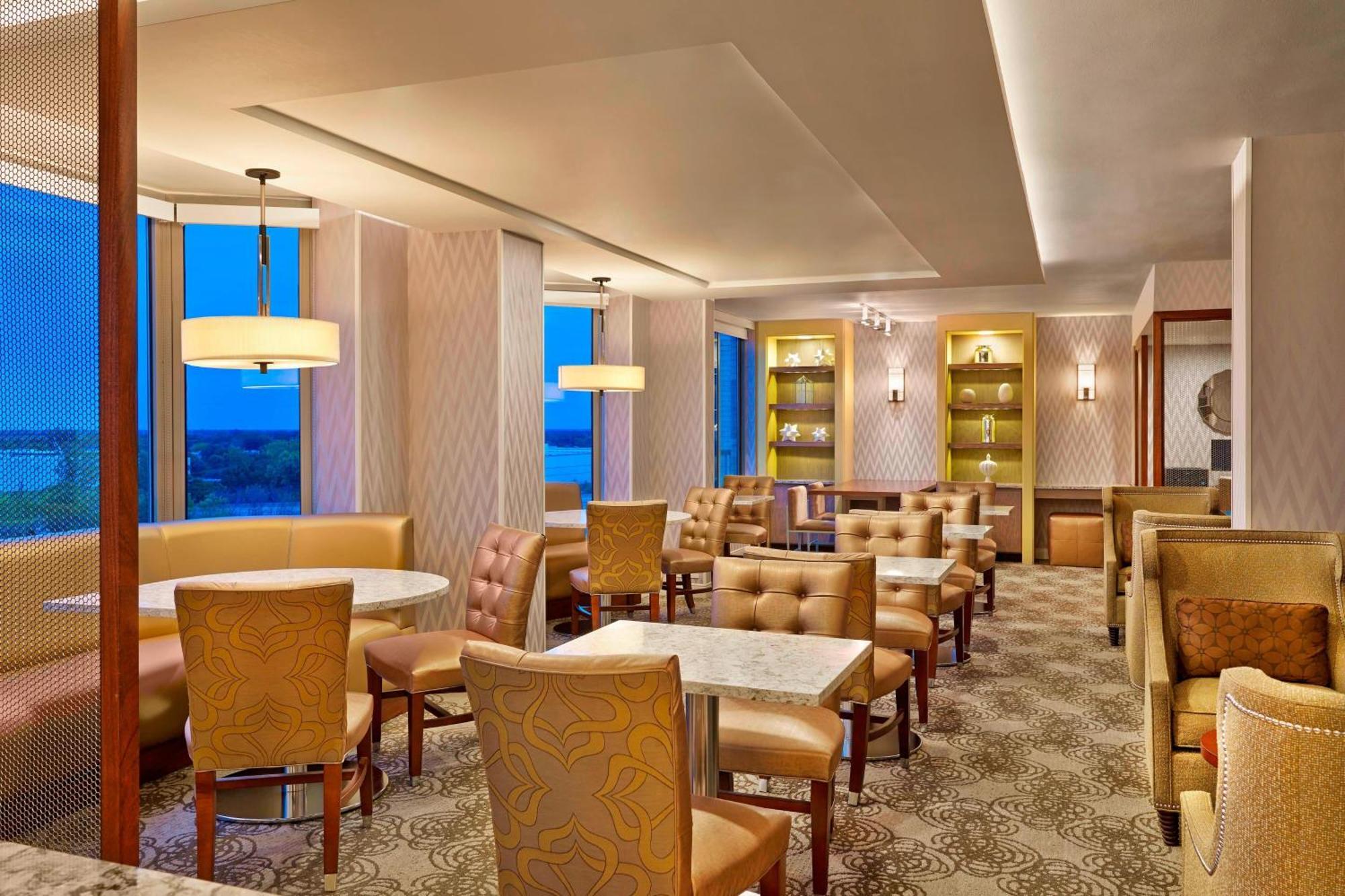 Sheraton Suites Chicago Elk Grove Елк Гроув Вилидж Екстериор снимка