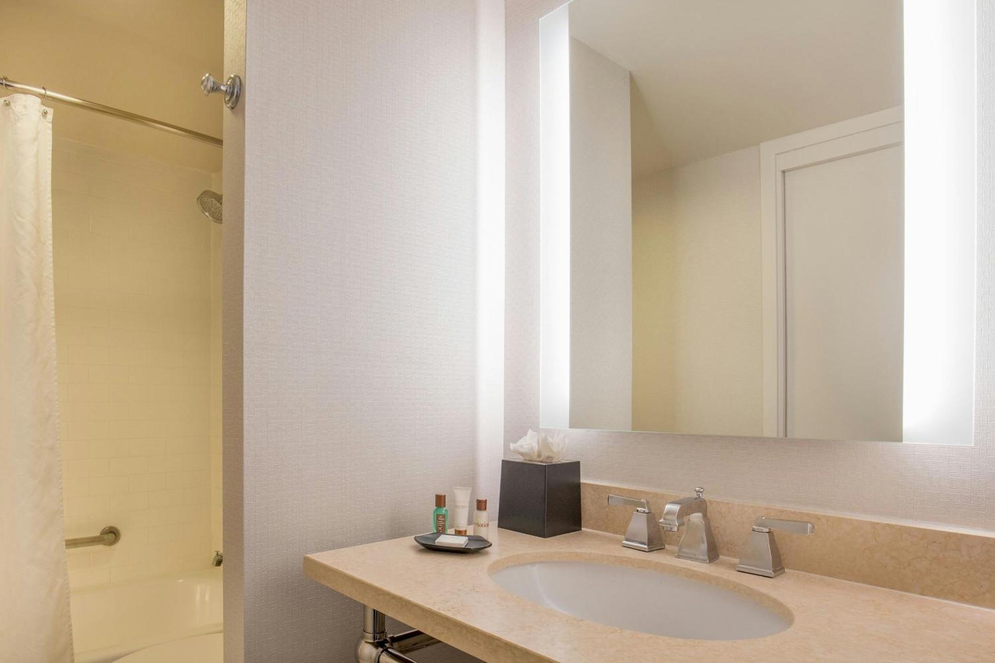 Sheraton Suites Chicago Elk Grove Елк Гроув Вилидж Екстериор снимка