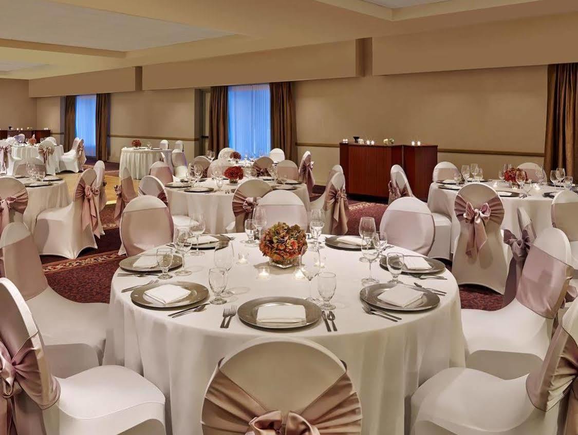 Sheraton Suites Chicago Elk Grove Елк Гроув Вилидж Екстериор снимка
