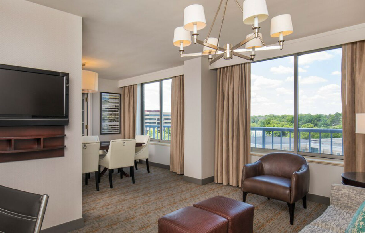 Sheraton Suites Chicago Elk Grove Елк Гроув Вилидж Екстериор снимка